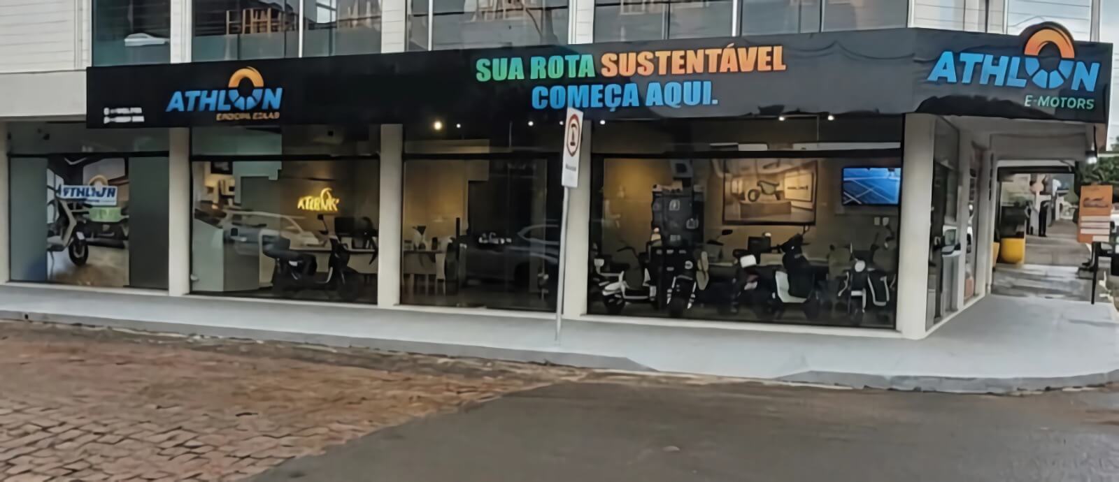 Fachada da Athlon Energia Solar e Athlon E-Motors